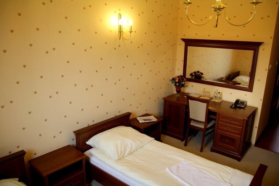 Zamek Gostynin Aparthotel Luaran gambar