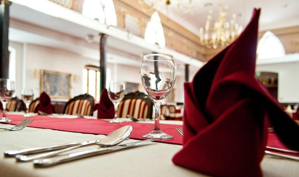 Zamek Gostynin Aparthotel Luaran gambar